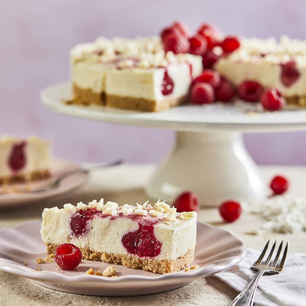 Chefs’ Selections Gluten Free Raspberry Sensation Cheesecake (1 x 14p/ptn)