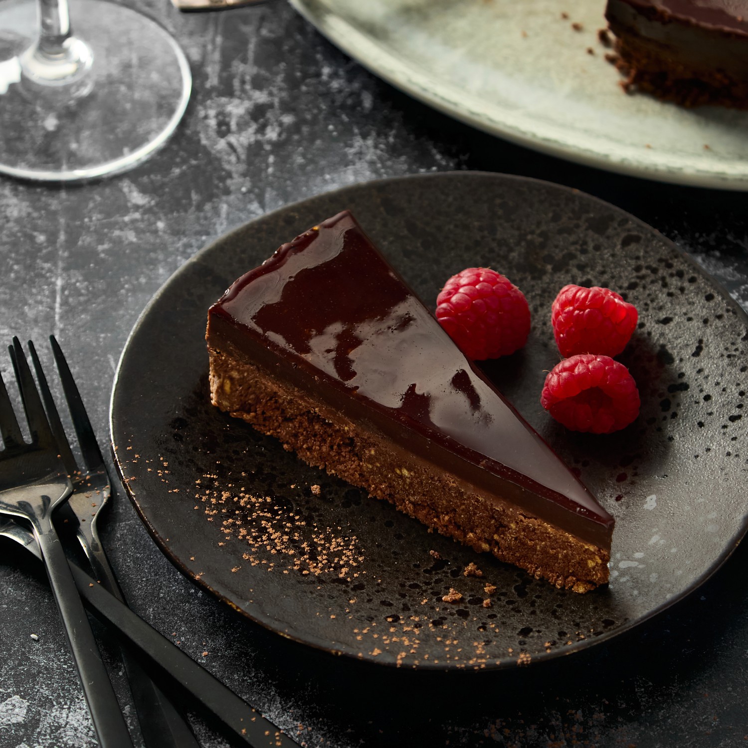 Chefs’ Selections Premium Collection Vegan & GF Mirrored Chocolate Torte (1 x 16ptn)