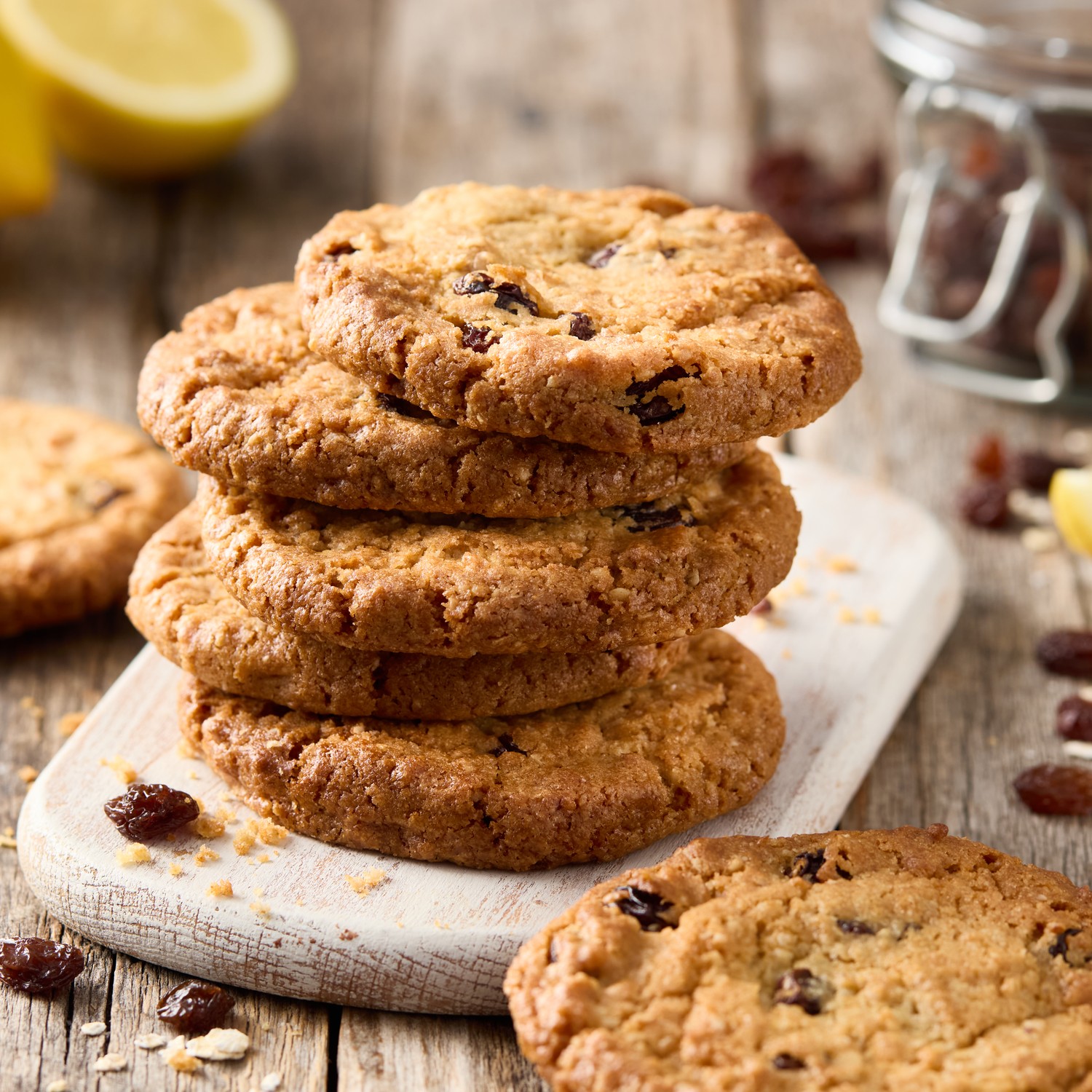 Chefs’ Selections Oat, Lemon & Raisin Cookie Pucks (90 x 50g)