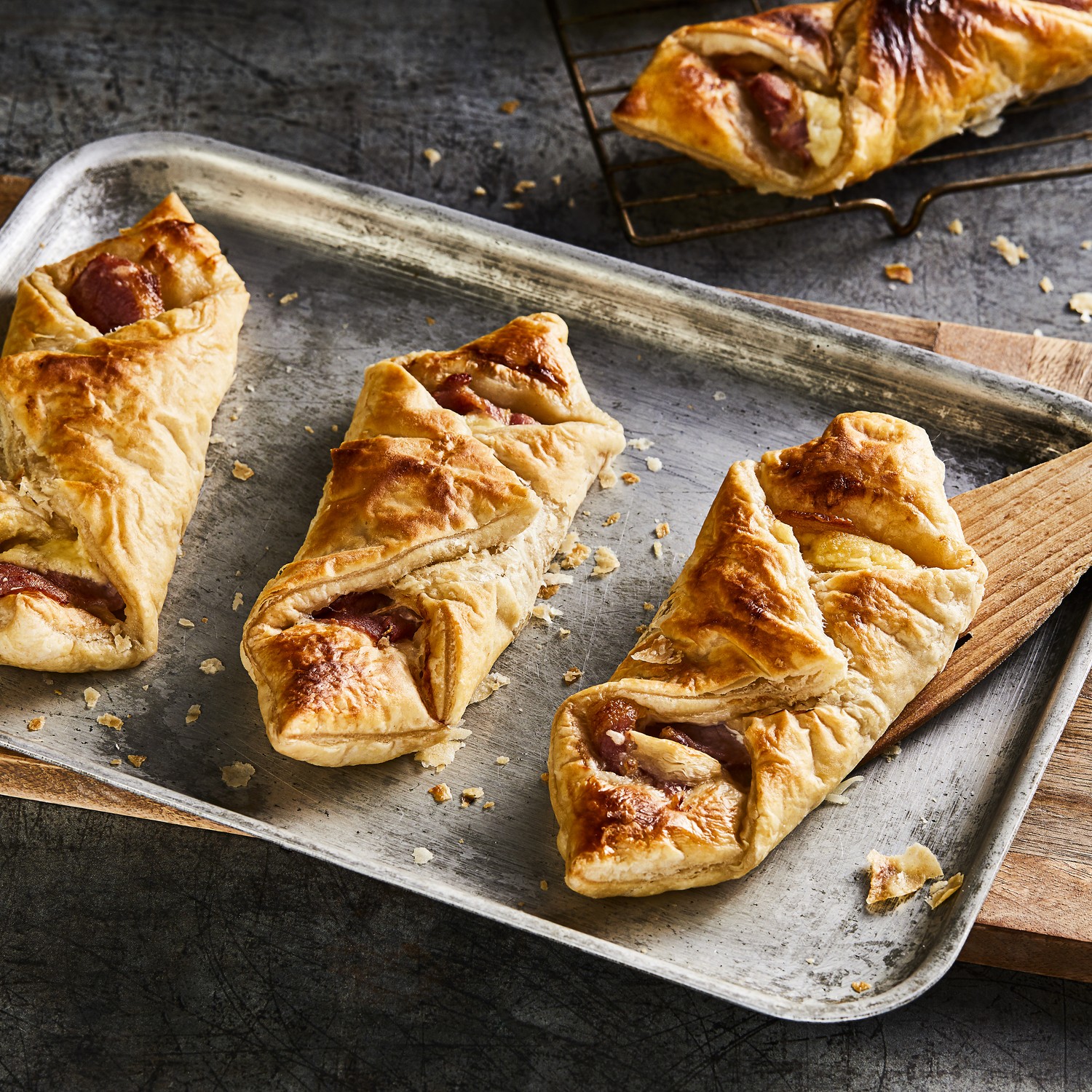Chefs’ Selections Bacon & Cheese Turnover (30 x 123g)