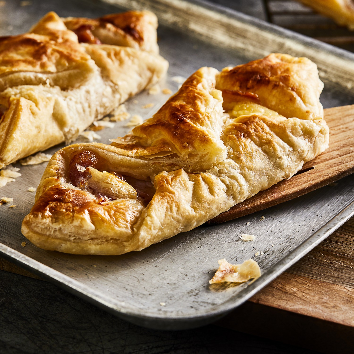 Chefs’ Selections Bacon & Cheese Turnover (30 x 123g)